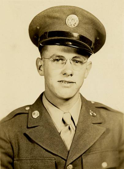 photographic portrait of J. W. Fiegenbaum in his Army uniform
