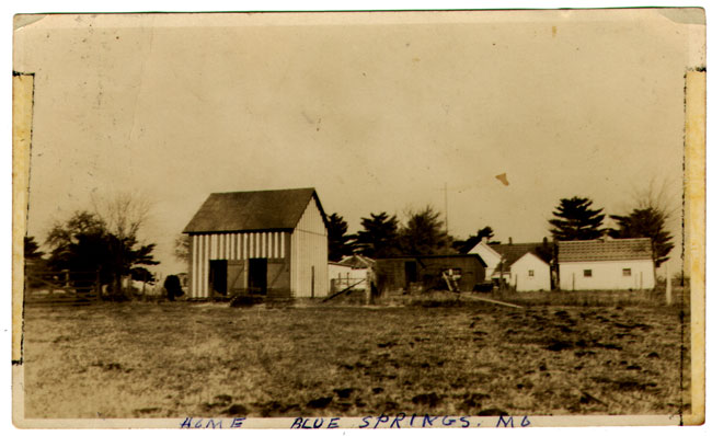photo of the Maun-Block farm at Blue Springs, Missouri